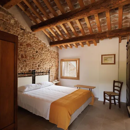 مزرعة للإقامة Castel Bricon